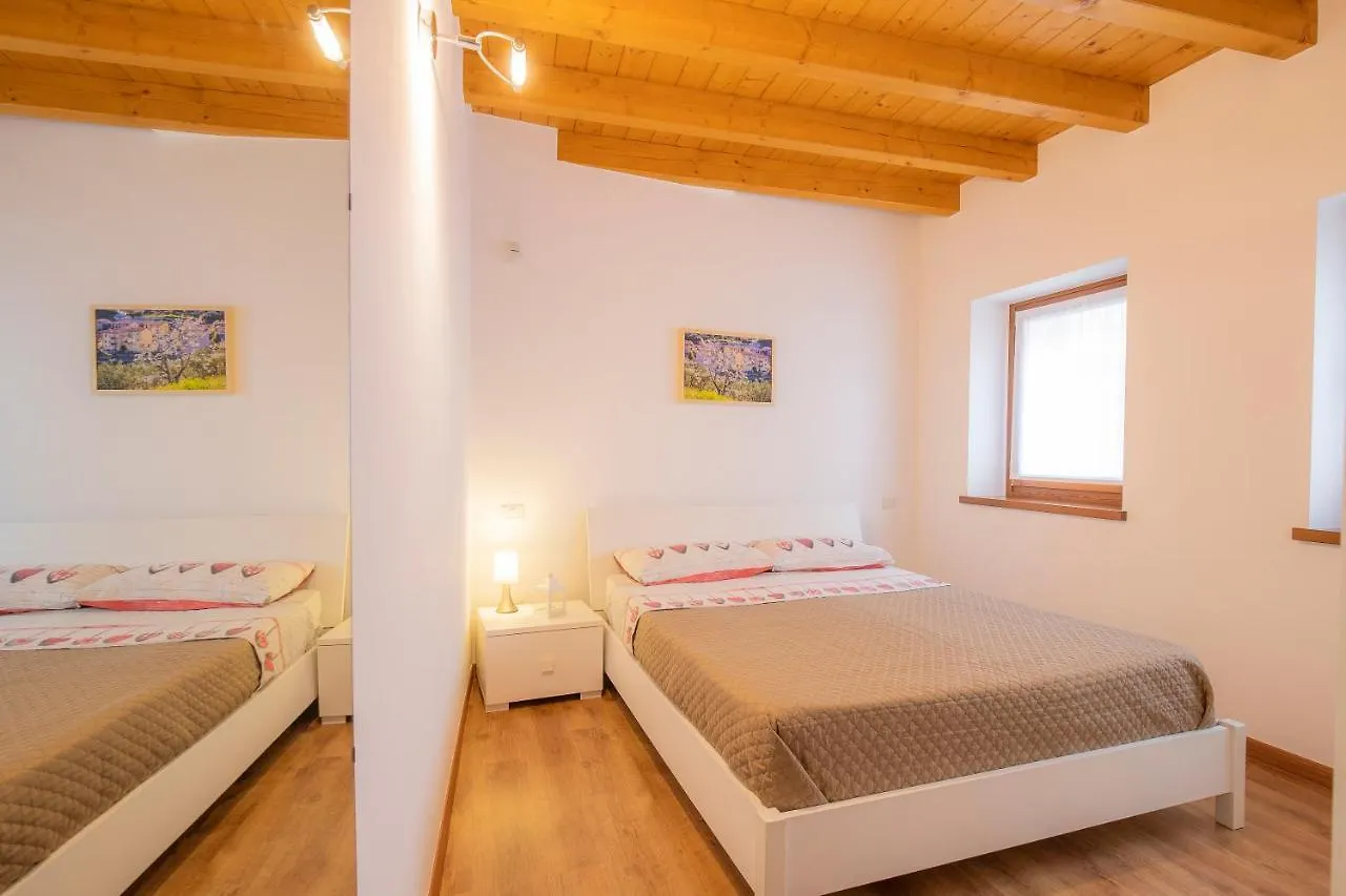 Valpolicella Homes Amarone Apartment SantʼAmbrogio di Valpolicella