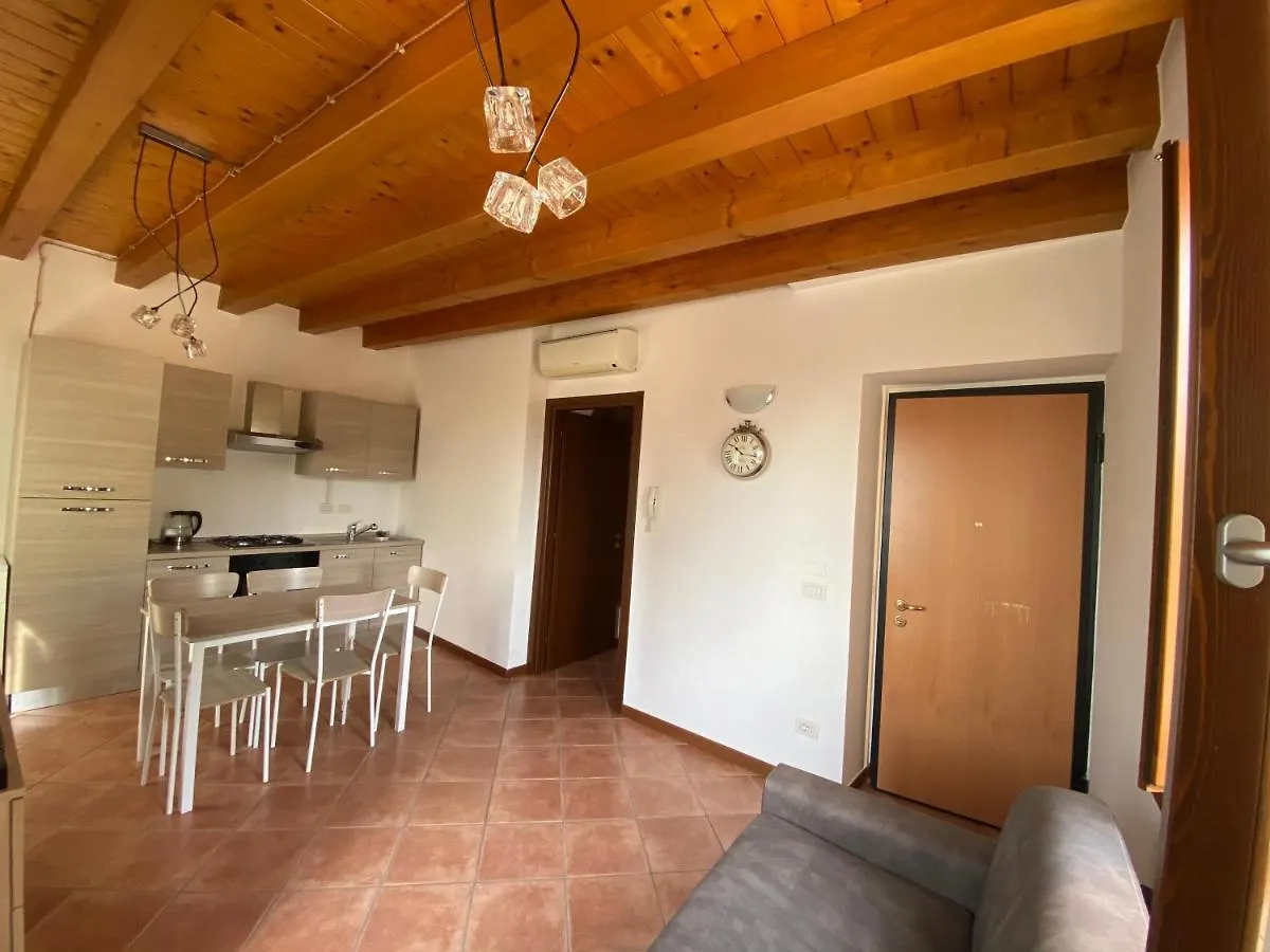 Valpolicella Homes Amarone Apartment SantʼAmbrogio di Valpolicella